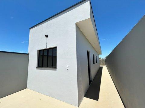 Casa à venda em Artur Nogueira, Residencial Conquista II, com 2 quartos, com 58 m²