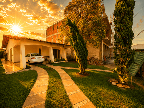 Casa à venda em Artur Nogueira, Centro, com 2 quartos, com 291.5 m²