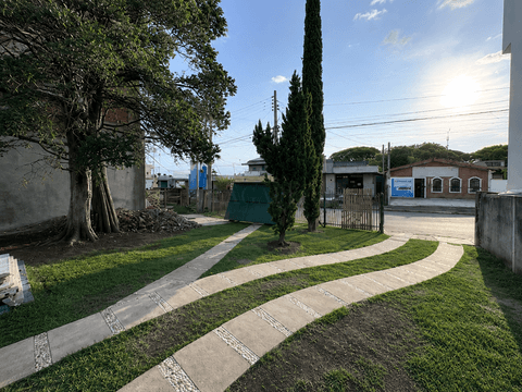 Casa à venda em Artur Nogueira, Centro, com 2 quartos, com 291.5 m²