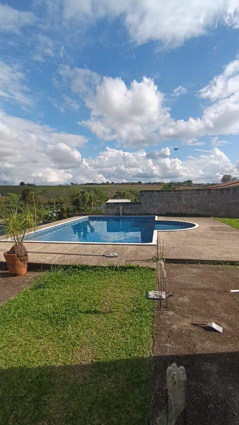 Chácara à venda em Engenheiro Coelho, Jardim do Lago II, com 1 suíte, com 1000 m²