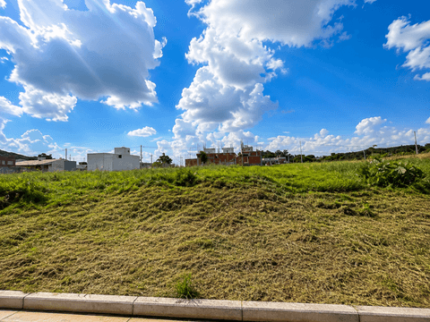 Terreno à venda em Artur Nogueira, Nova Conquista, com 135 m²