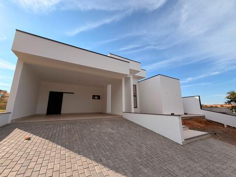 Casa à venda em Artur Nogueira, Cotrins, com 3 quartos, com 197 m², Condomínio Champ's Elyseès