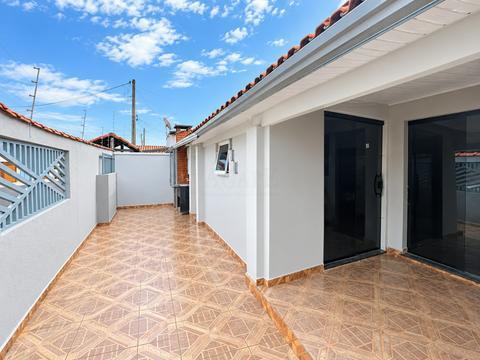 Casa à venda em Artur Nogueira, Jardim Planalto, com 2 quartos, com 187.26 m²