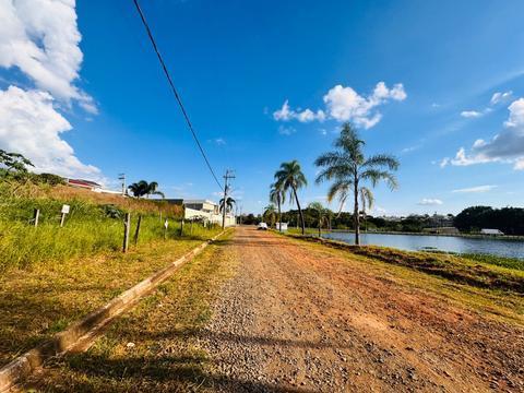 Terreno à venda em Artur Nogueira, Parque Residencial Itamaraty, com 337.04 m²