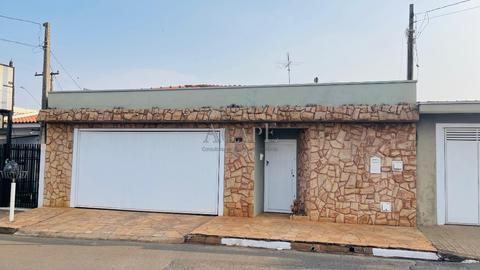 Casa à venda em Artur Nogueira, Jardim Santo Amaro, com 5 quartos, com 208 m²