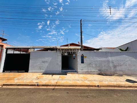 Casa à venda em Artur Nogueira, Jardim José Alves Carneiro, com 3 quartos, com 194 m²