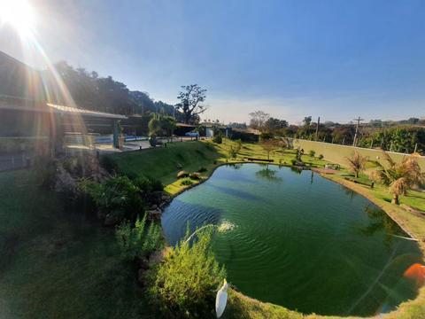 Chácara à venda em Artur Nogueira, Fazenda Velha, com 3 quartos, com 2600 m²